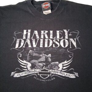 Charlies Harley Davidson Motorcycles Huntington West Virginia Shirt M Old School